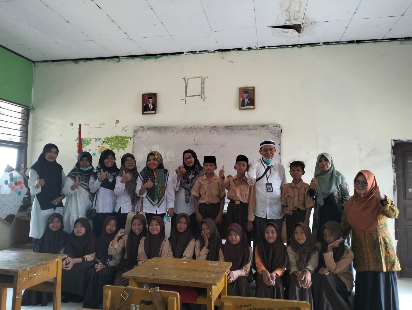 Adakan Screening Kesehatan, kegiatan rutin dalam menyambut peserta didik baru di lingkungan MTs N 6 Muaro Jambi 