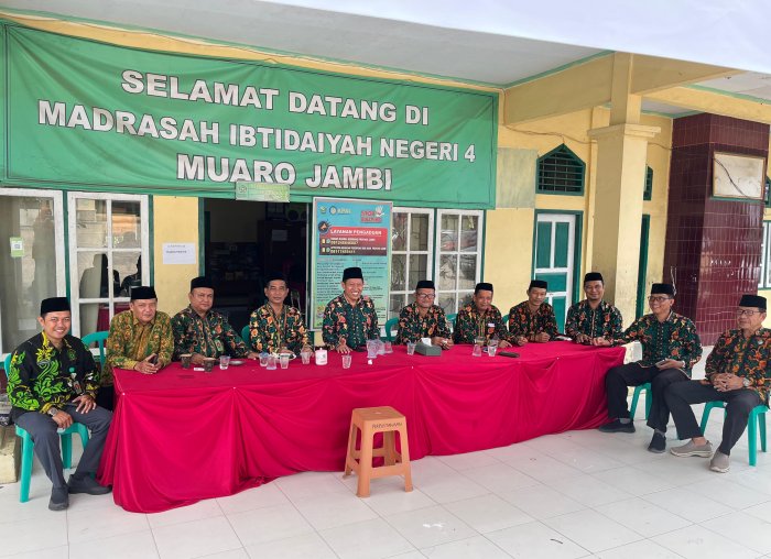 MTsN 6 Muaro Jambi Lepas Peserta Didik untuk Berjuang di Olimpiade Madrasah Indonesia