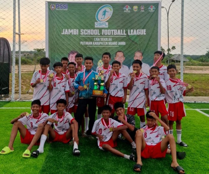 Prestasi Membanggakan, Gemilang di lapangan MTsN 6 Muaro Jambi Raih Juara 1 JSFL Tingkat Kabupaten Muaro Jambi